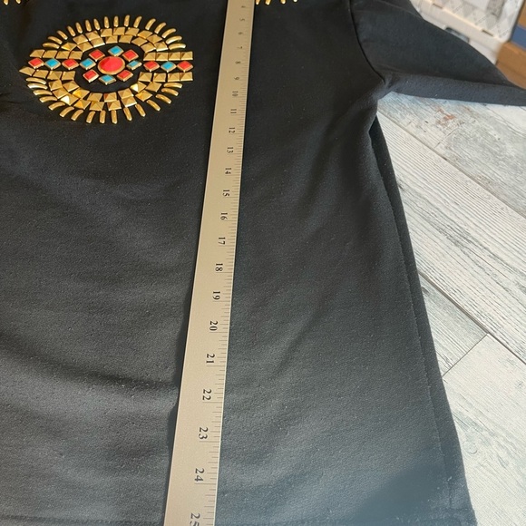 Vintage S.B. Collections Studded Shoulder Pad Sweatshirt Medium - Picture 7 of 11